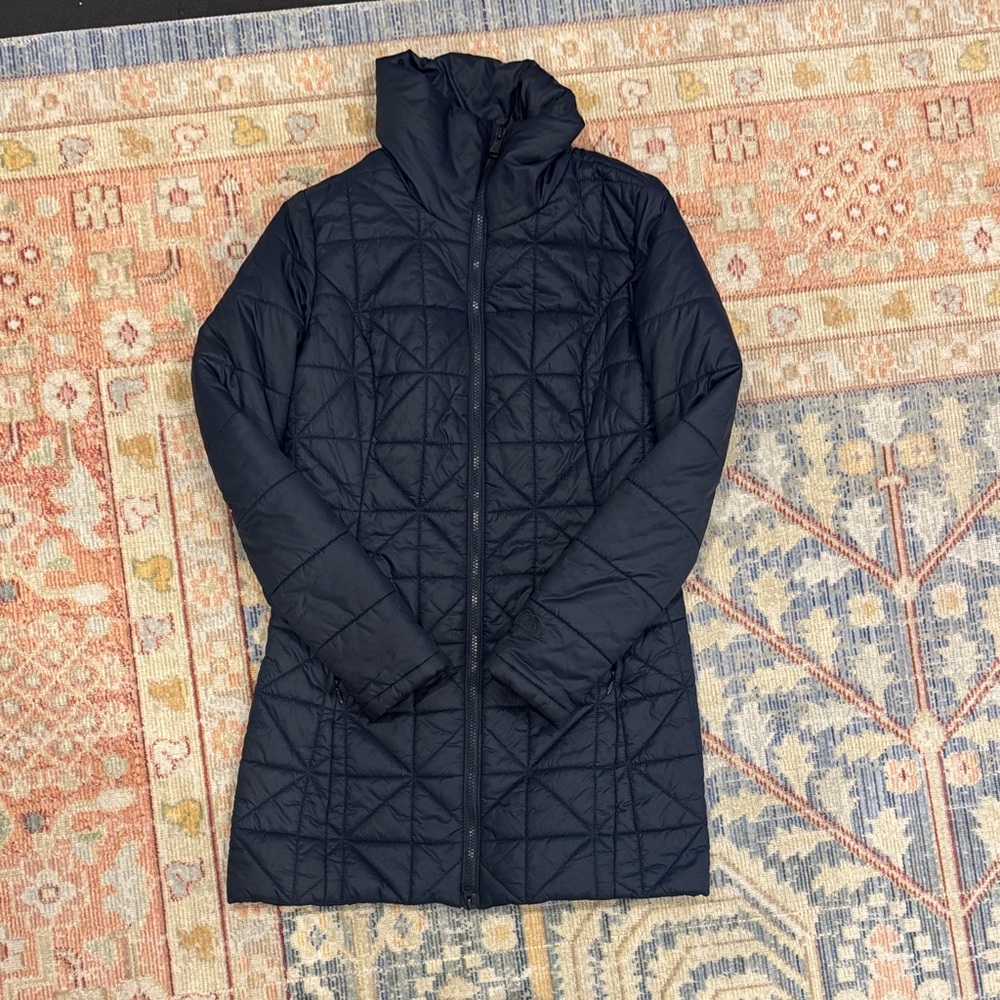 The North Face Women's Navy Blue Quilted Jacket
